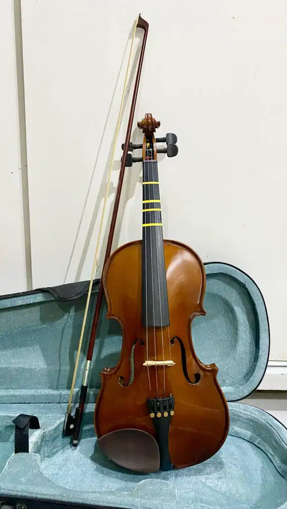 BIOLA CREMONA SV 75 4/4 Excellent Condition