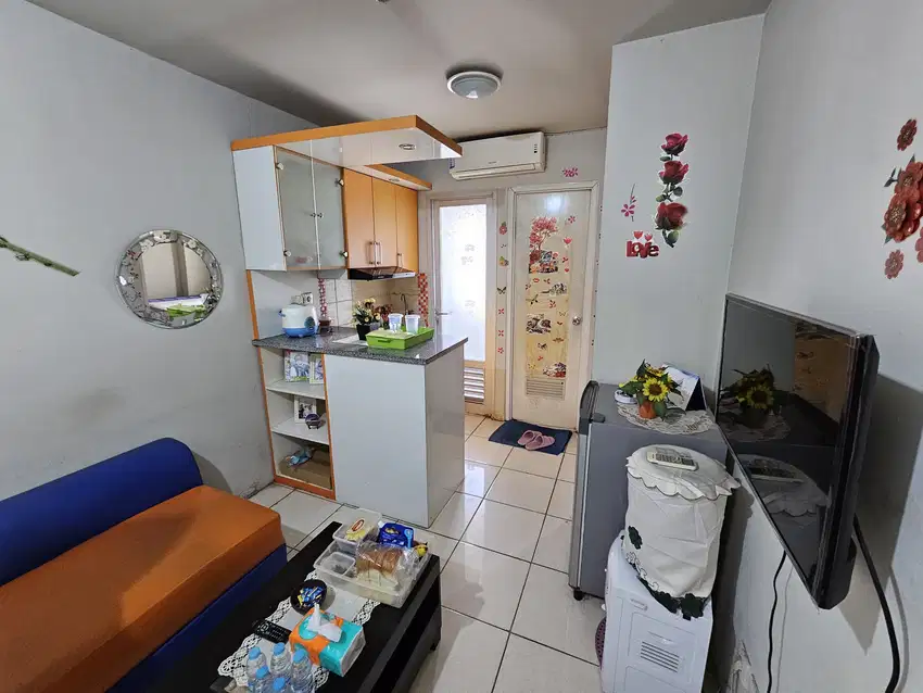 Di Jual Apartemen sertifikat, tower Emerald Lt. 23, 2 kamar furnish
