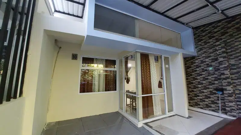 Rumah  dijual di cluster green valley Sentul city