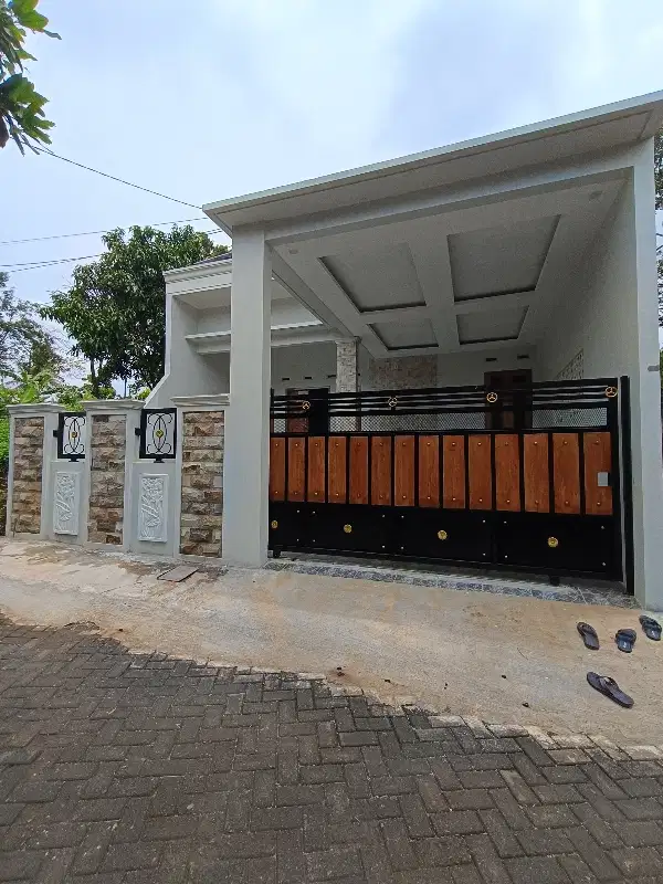 RUMAH MEWAH DI JUAL MURAH DEKAT UNNES KOTA SEMARANG