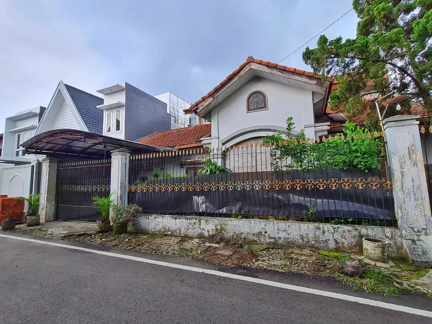 Turun Harga  Rumah Murah Luas 200 Area Pulau Pulau Tengah Kota Malang