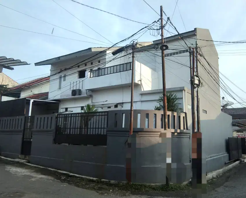 Rumah Hook Syap Komp.Batununggal Indah Kota Bandung