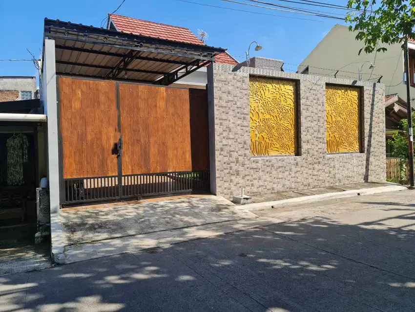 Rumah Bagus Siap Huni di Telukan Grogol Solo Baru