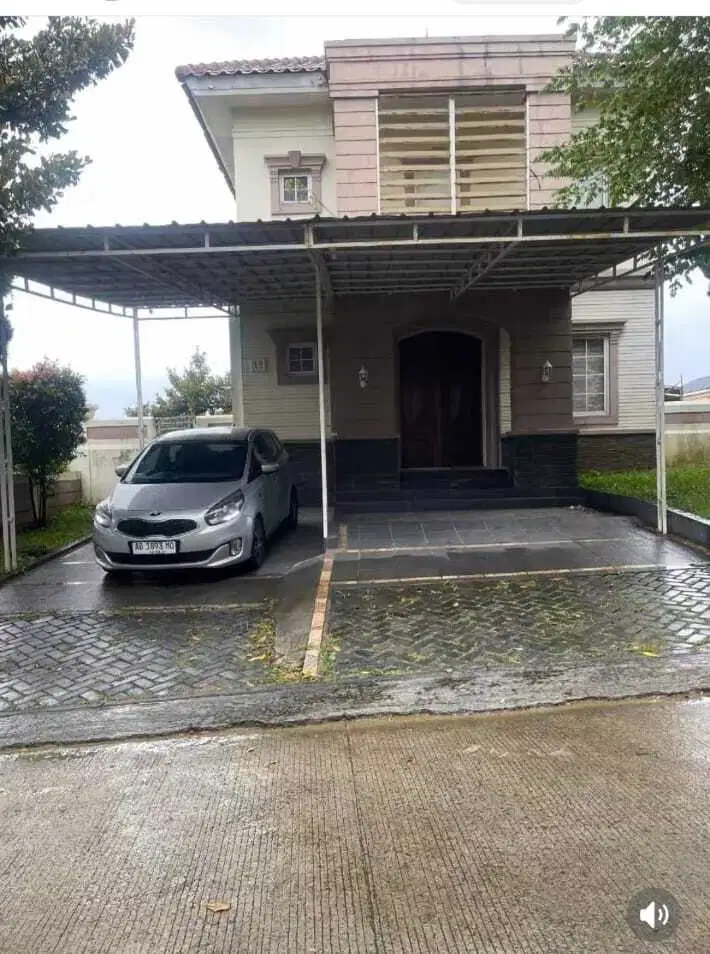 Rumah 2 lantai Cluster Widelia Sentul City