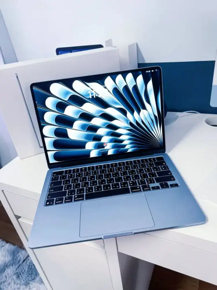Macbook Air M4 256GB  Garansi iBox New