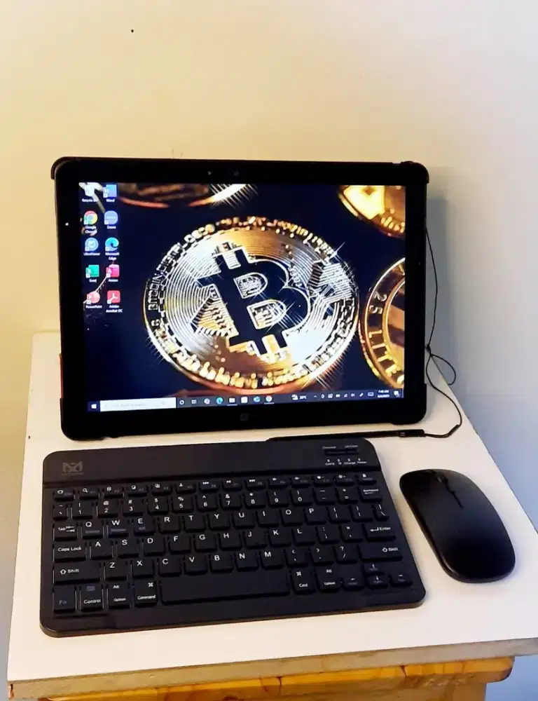 Tab FUJITSU V727 Touchscreen 
 Pen Mouse Keyboard RAM 8GB SSD 128GB