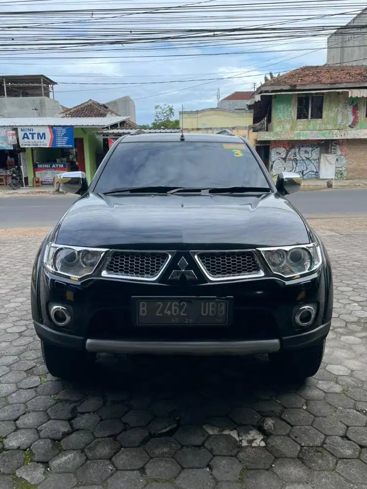 Pajero sport Dakar 2.5 AT