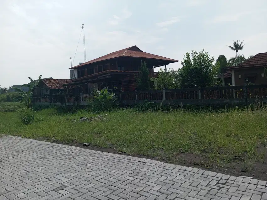 Dekat Hotel HYATT Lokasi Tanah di Jl. Damai Sleman