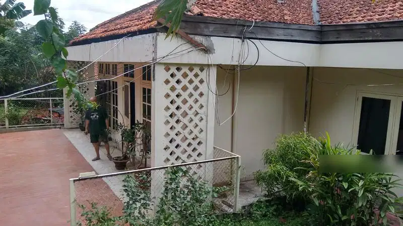 Dijual Cepat Rumah Lama Hitung Tanah Saja Di Pondok Labu