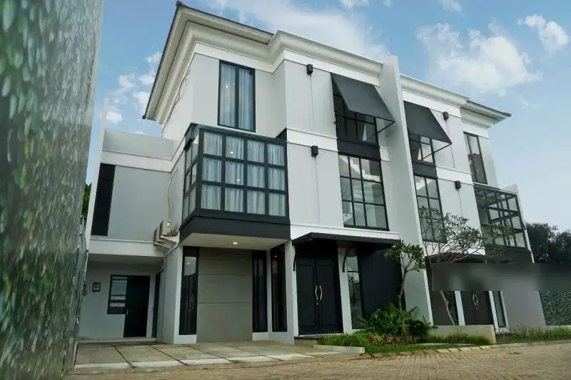 Rumah Baru Modern Model Townhouse Di Jeruk Purut, Ampera