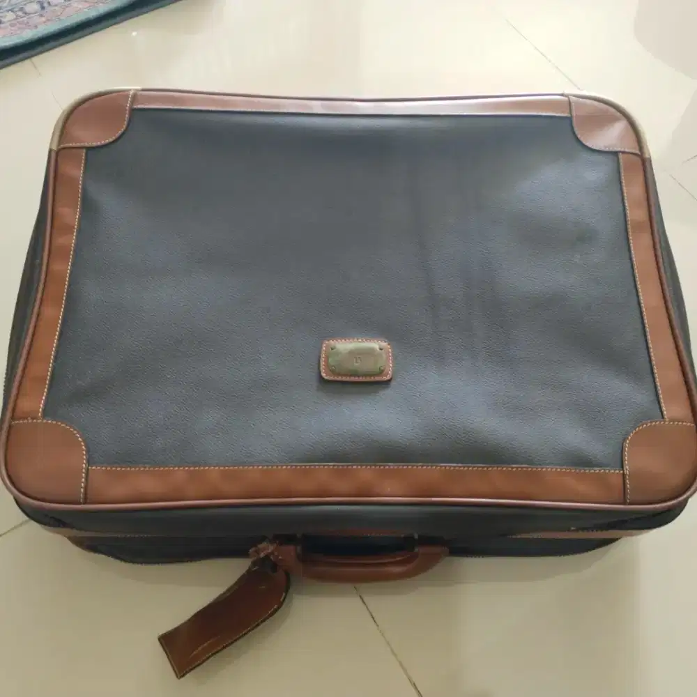 Koper medium AIGNER