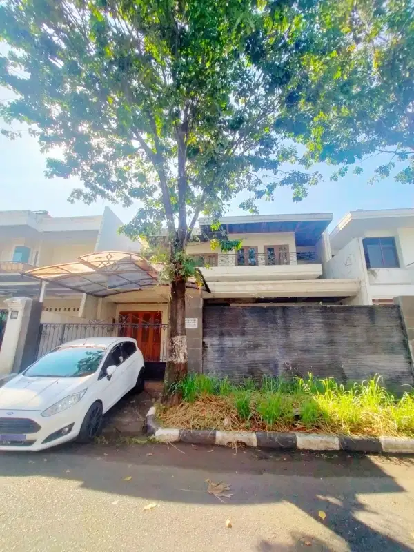 JUAL RUMAH HITUNG TANAH INTERCON BLOK M