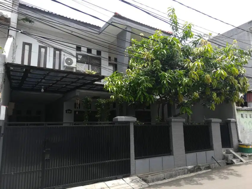 Rumah Kost Setia Budi Dijual Cepat