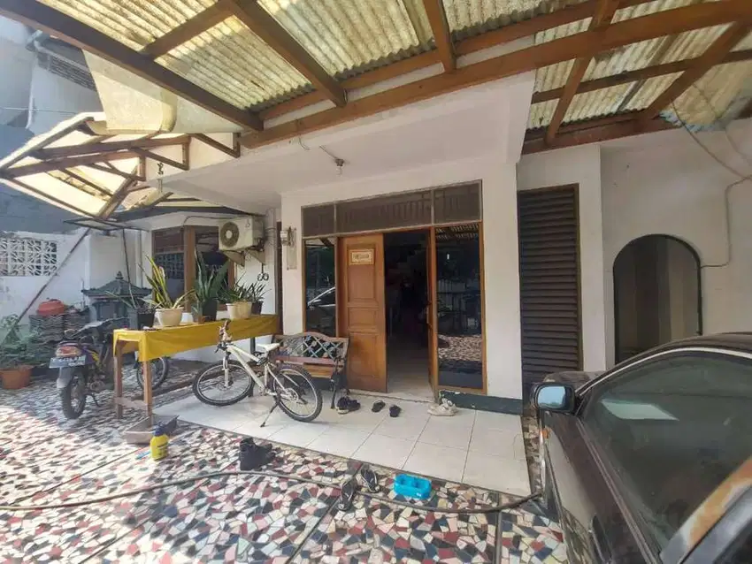 Grogol, Petamburan luas 251 dekat kampus trisakti  perkantoran, roxy
