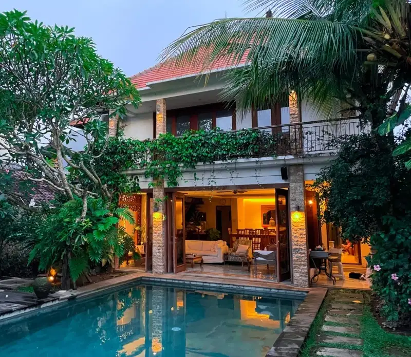 Nego, Luxury villa 5 kamar tidur di umalas Kerobokan