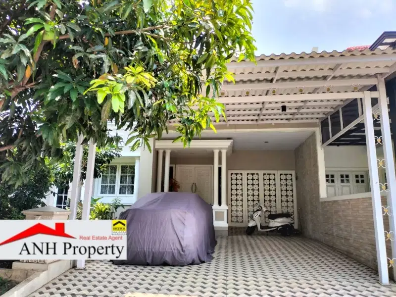Rumah cantik 2 lantai siap huni so dalam cluater