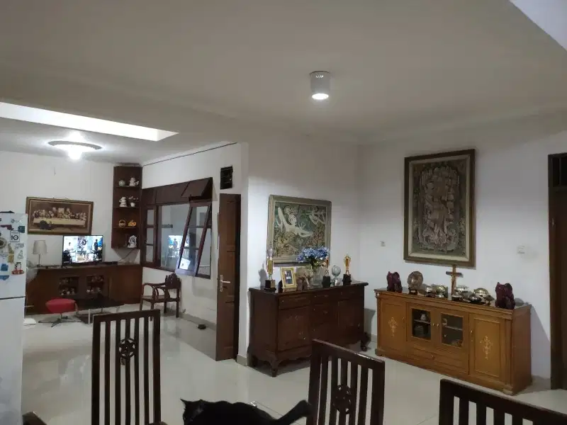 Dijual Rumah Taman Semanan Indah