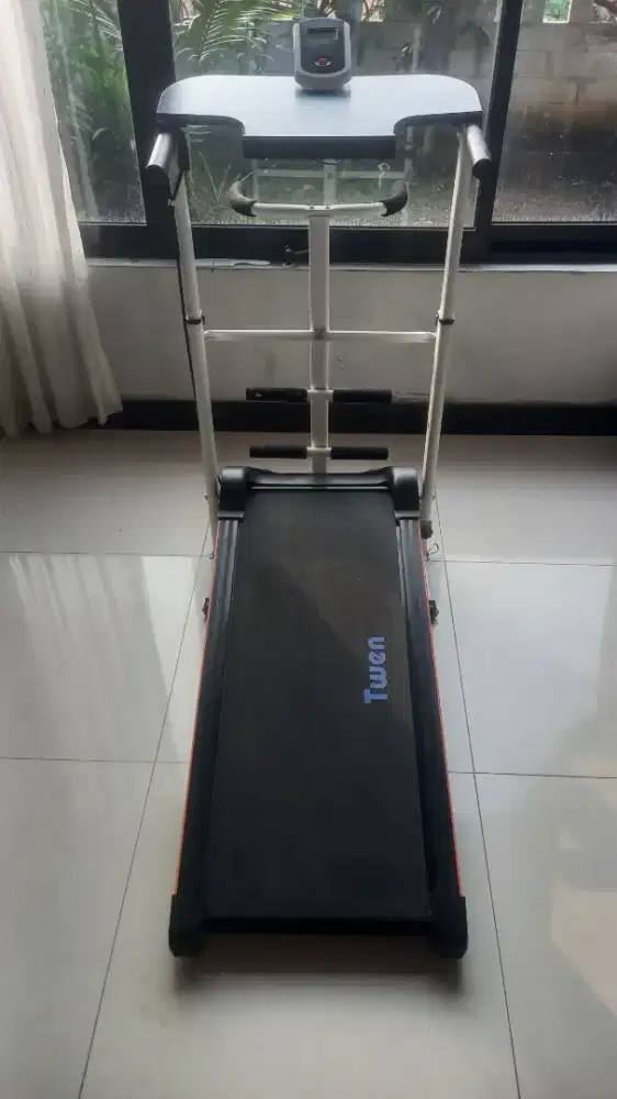 Di Jual treadmill Merk Twen (MANUAL)