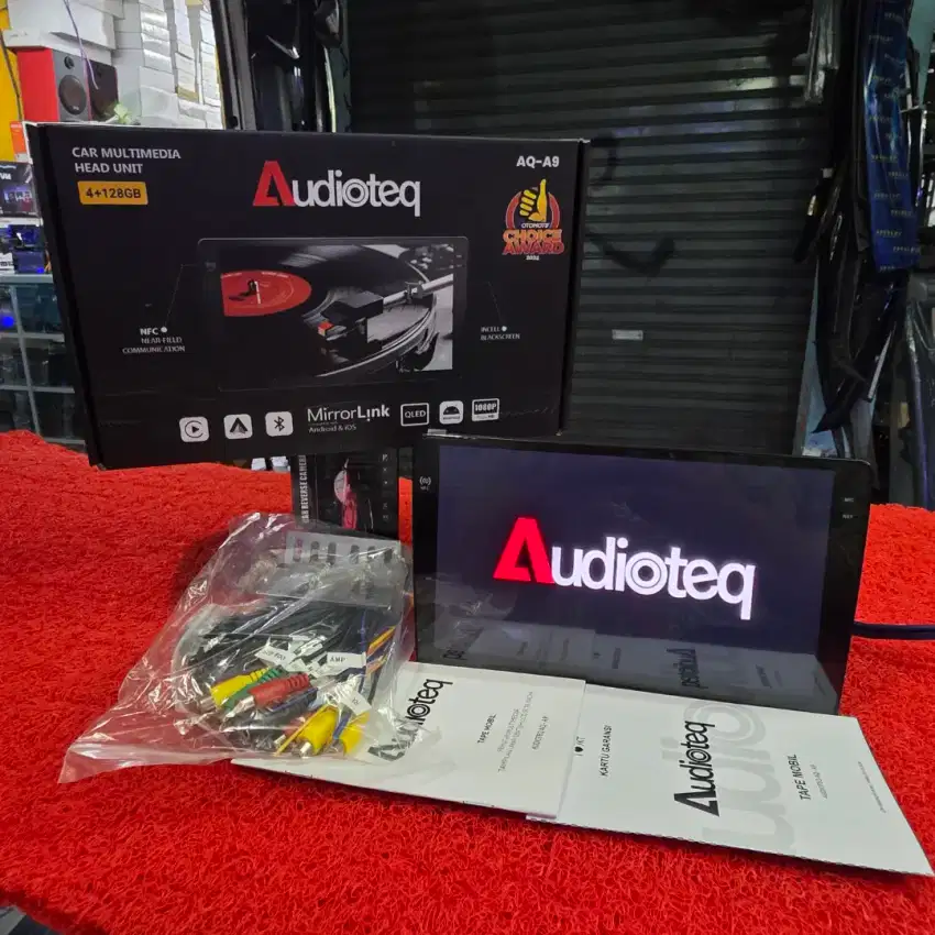 Head Unit Android Audioteq AQ-A9 CarPlay NFC 4GB+128GB QLED 10 in