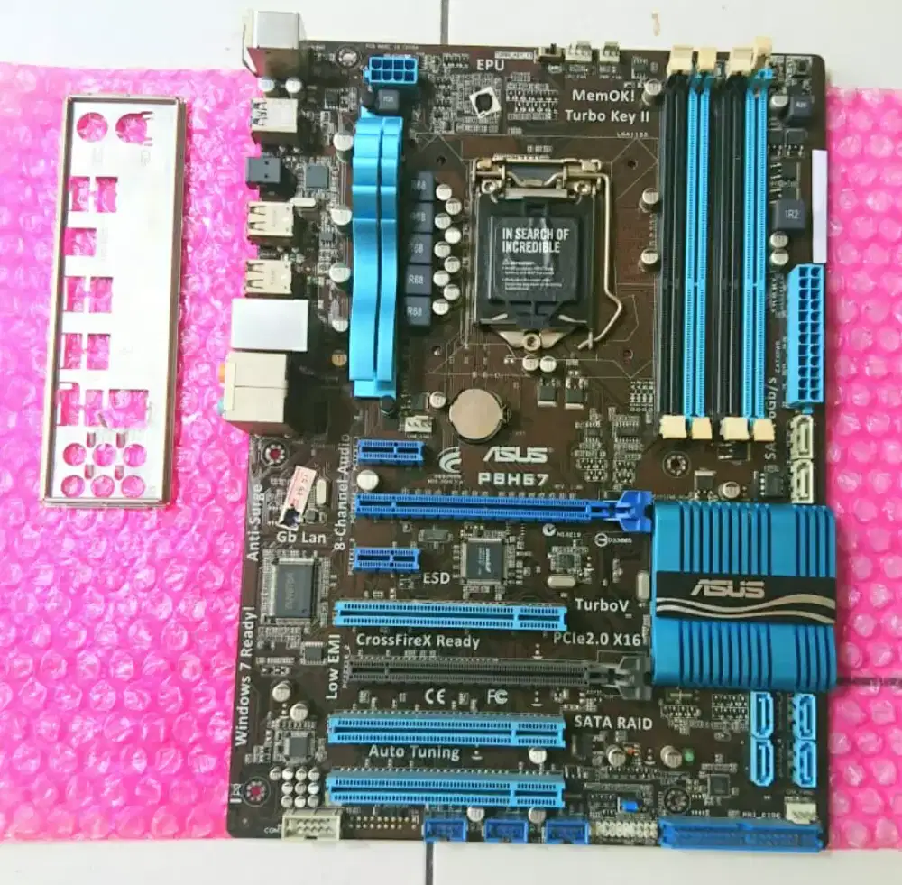 Motherboard ASUS P8H67