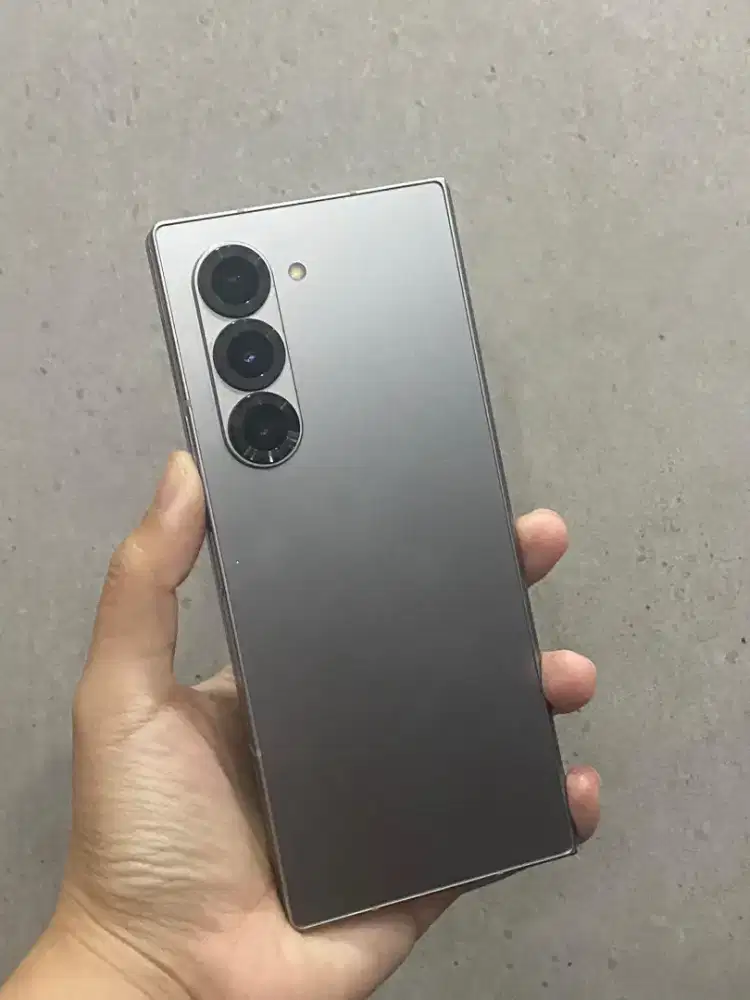 Second Samsung Galaxy Z Fold6 5G 256GB Ex Display garansi Agustus 2025