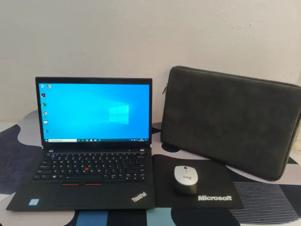 Laptop Lenovo Thinkpad T490s core i5 Gen 8 Ram 16Gb / ssd  256Gb