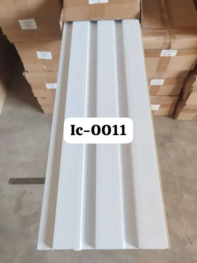 WPC Dinding/Wall Panel Dinding Type IC 300x20 Cm