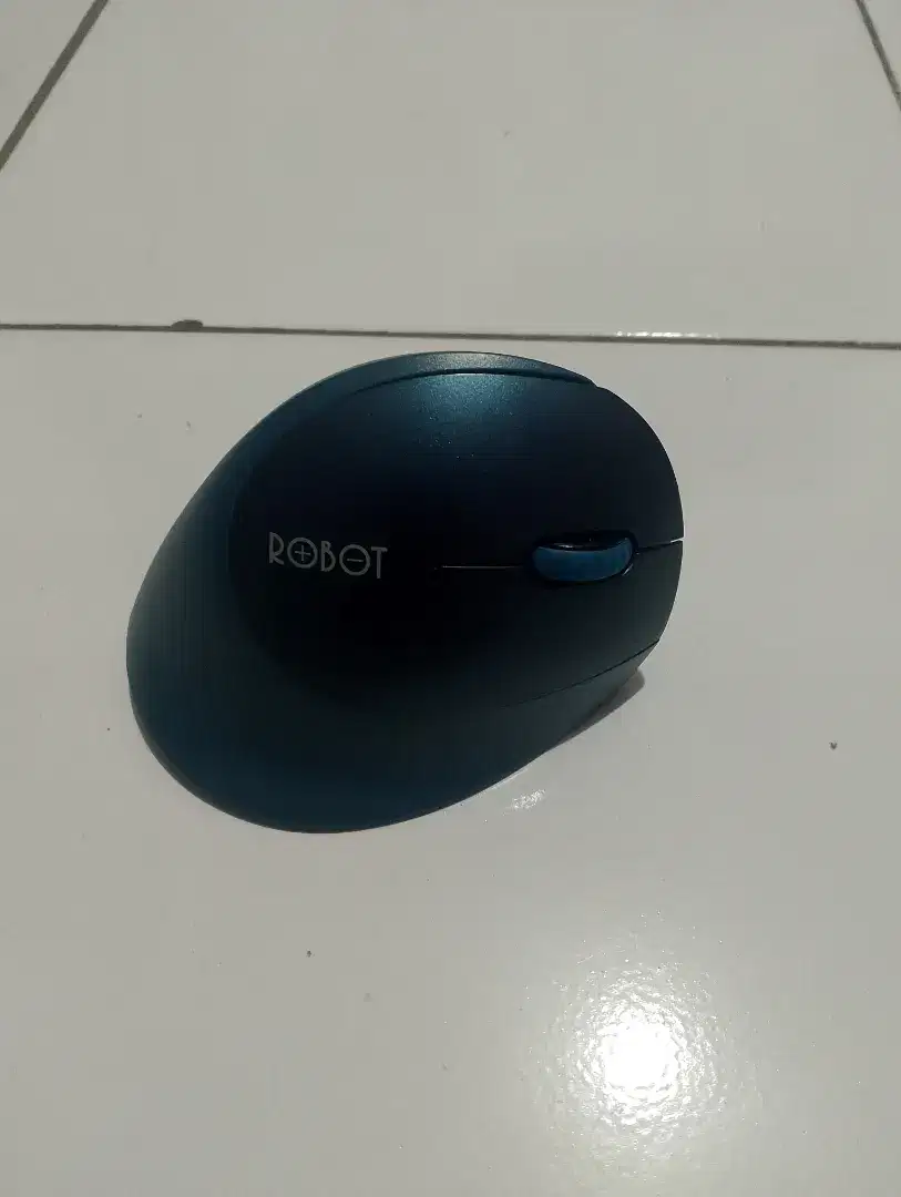 ROBOT GURU MASTER 1 WIRELESS VERTICAL ERGONOMIC