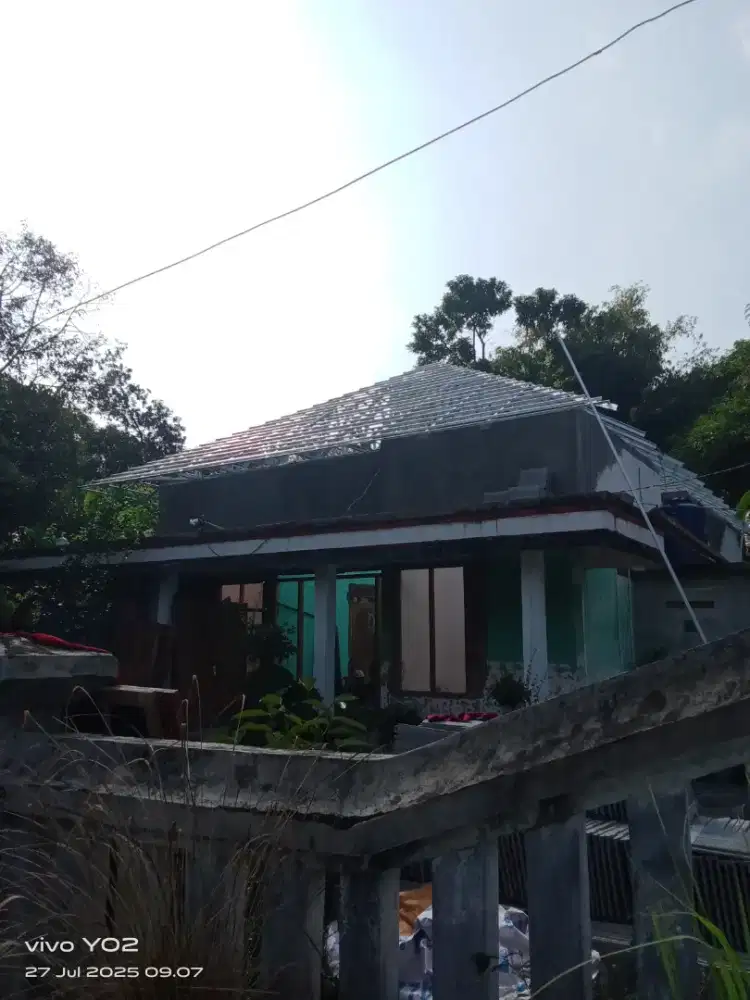 Melayani renovasi atap rumah baja ringan terpasang