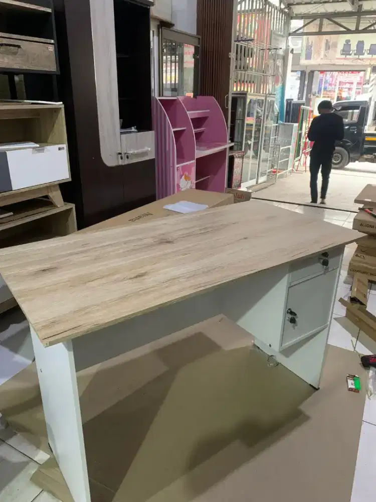 Promo Meja Kantor Termurah Dapatkan Voucher Pembelian 25rb