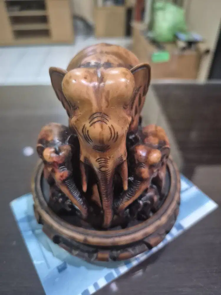 Hiasa gajah antik 7 gajah