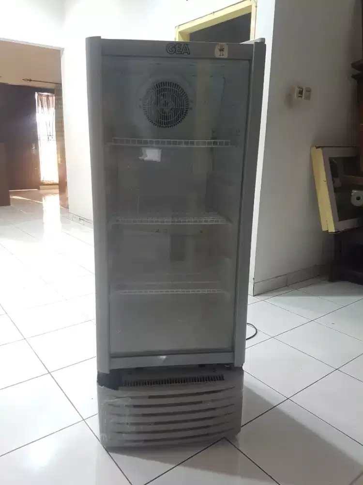 GEA SHOWCASE COOLER EXPO 26FC