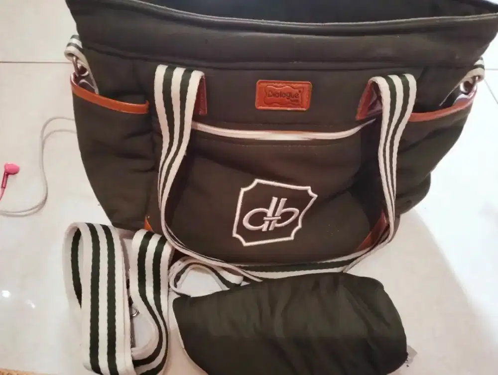 Tas bayi dialogue baby