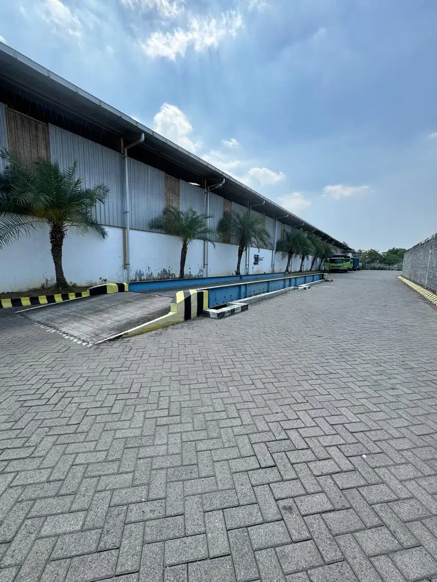 Jual gudang ex pabrik di Raya Menganti