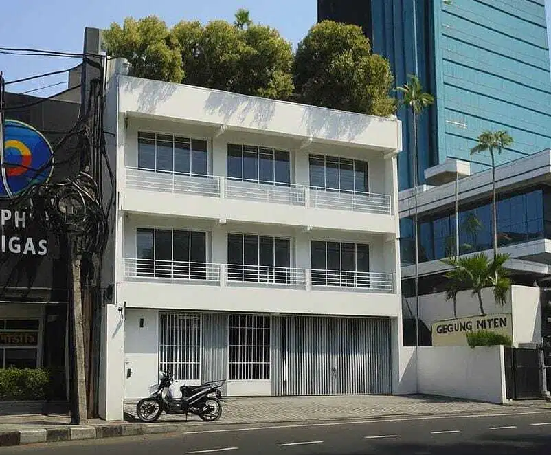 Dijual 3 Ruko 3 Lantai Strategis di Mampang Prapatan Jakarta Selatan