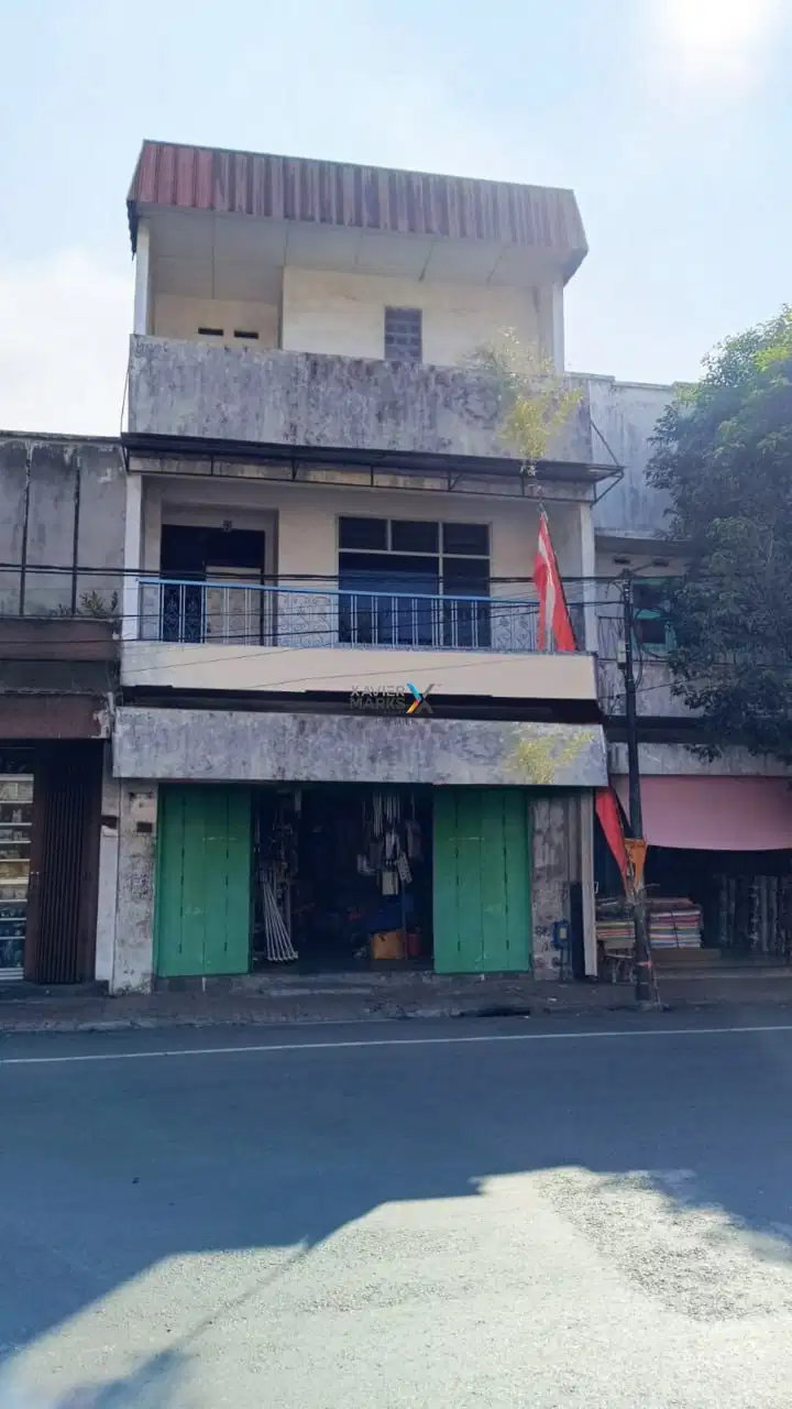 Dijual Ruko 3 Lantai Lokasi Strategis di Daerah Pasar Besar, Malang
