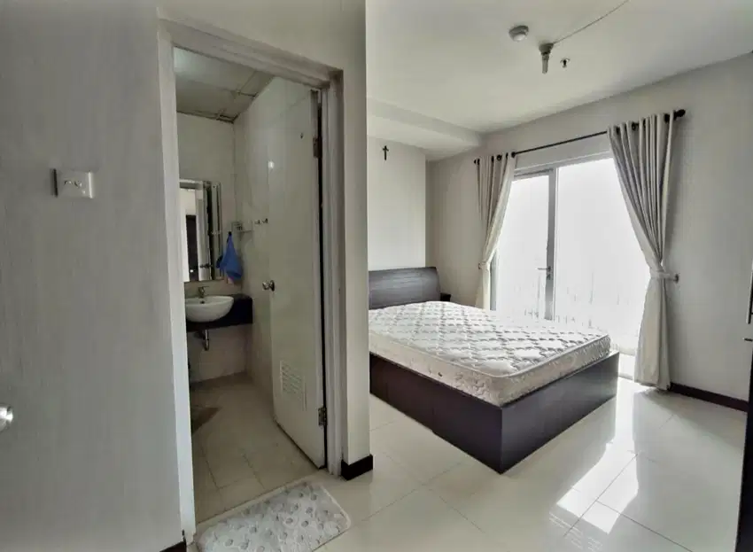 Sewa Apartemen Cosmo Mansion Thamrin City-Type 3 Br+1 Full Furnished