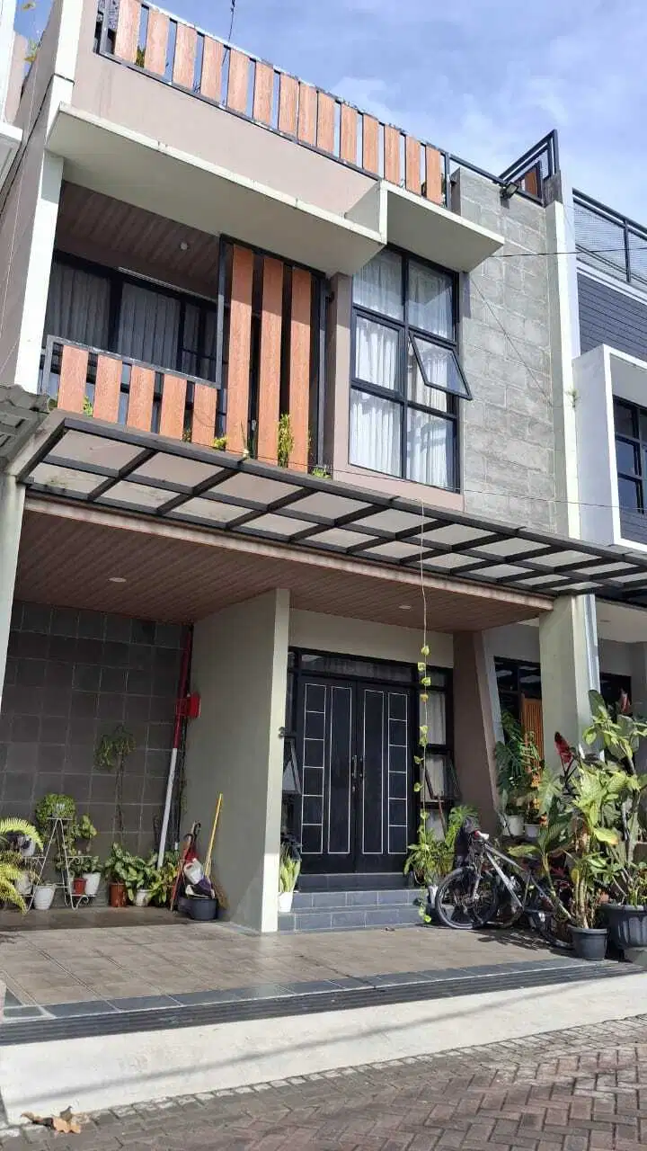 Dijual Rumah Komp SSP sariwangi teknologi. bandung