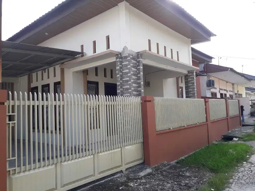 Rumah tipe 160m2 di MARPOYAN dekat ke pusat kota Pekanbaru
