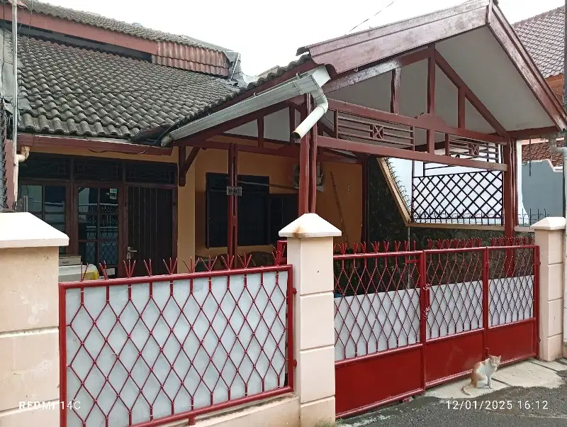 RUMAH NYAMAN PONDOK KELAPA