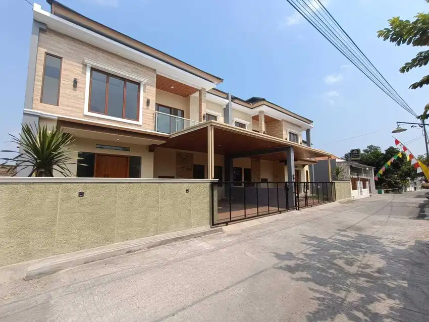 DIJUAL RUMAH BARU 2 UNIT DEKAT KAMPUS UGM DAN UII JAKAL