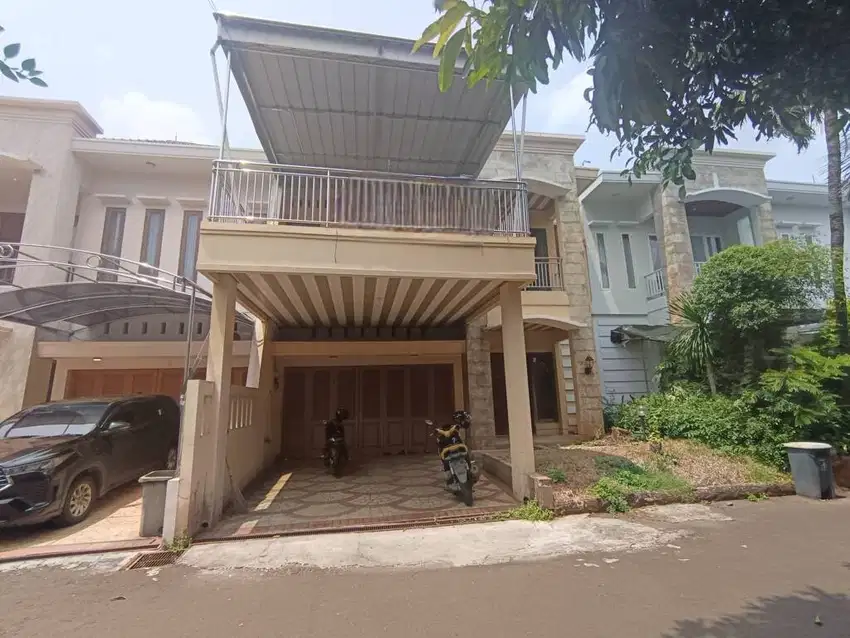 Rumah 2 Lantai Ada Pool di Fatmawati Townhouse, 11 Menit ke Tol Brigif