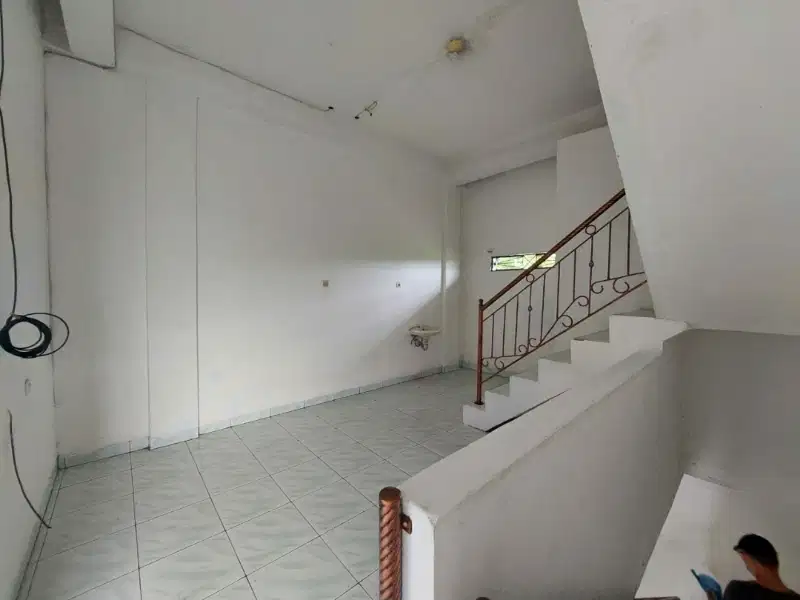 Dijual rumah murah daerah katamso gg subur lama