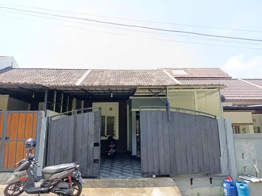Dijual rumah minimalis lingkungan aman nyaman di Pasirjati Ujungberung