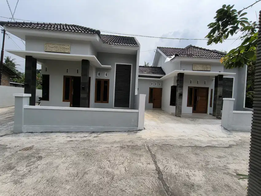 RUMAH PROSES BANGUN DI SEYEGAN SLEMAN YOGYAKARTA
