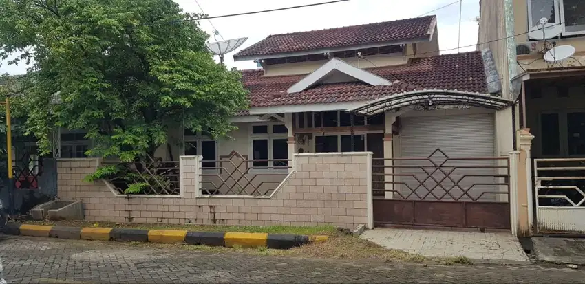 Disewakan Rumah di Kompleks Tulip Panakkukang