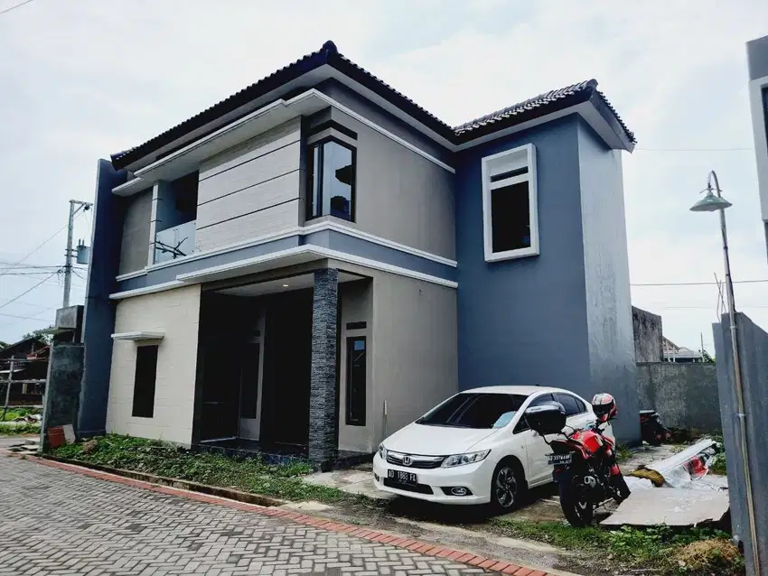 Rumah Modern Cantik 2Lt 160m² Ready Dekat RS Oen Solo Baru