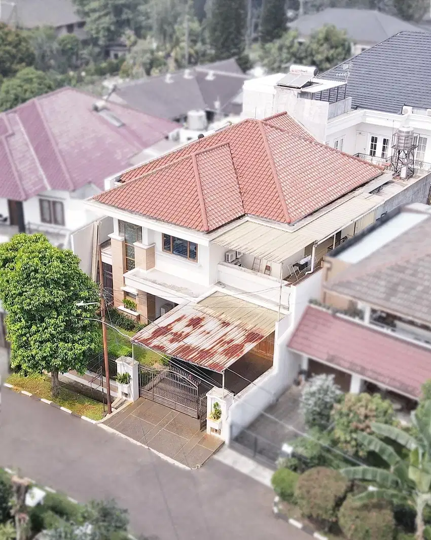 Rumah dijual di Lebak Bulus
