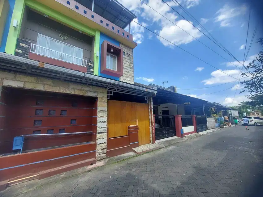 DISEWAKAN RUMAH 4 LANTAI COCOK UNTUK KOS-KOSAN DI KOTA MALANG