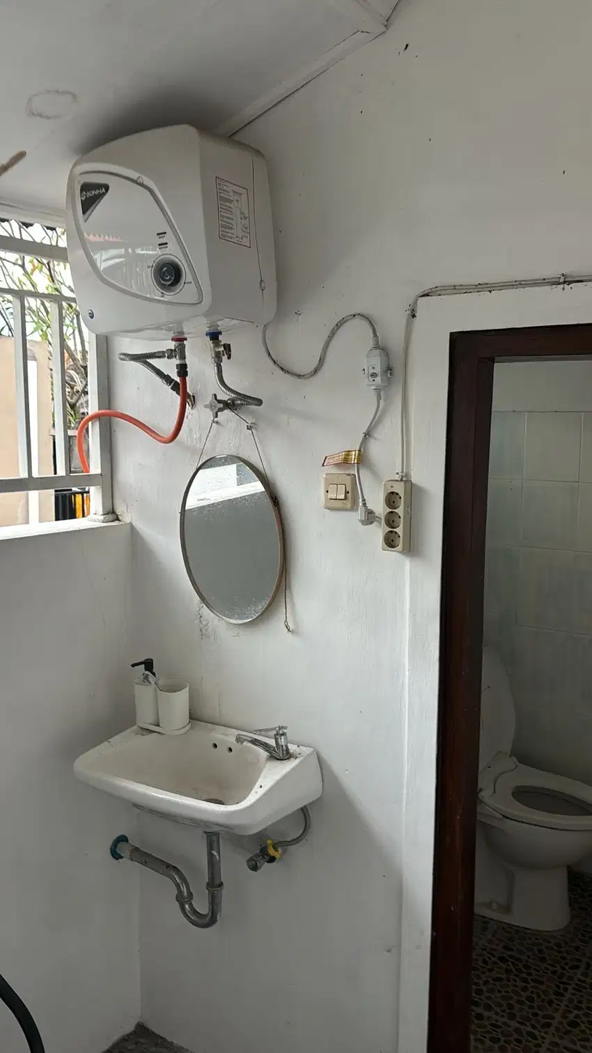 House Rental pegending dekat canggu